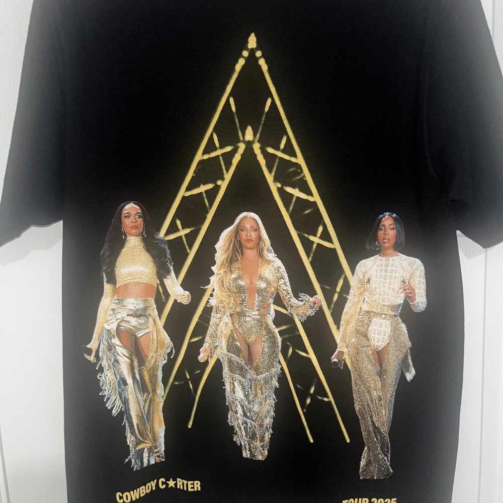 Cowboy Carter Destiny’s Child Exclusive Reunion Tee (Size Medium)